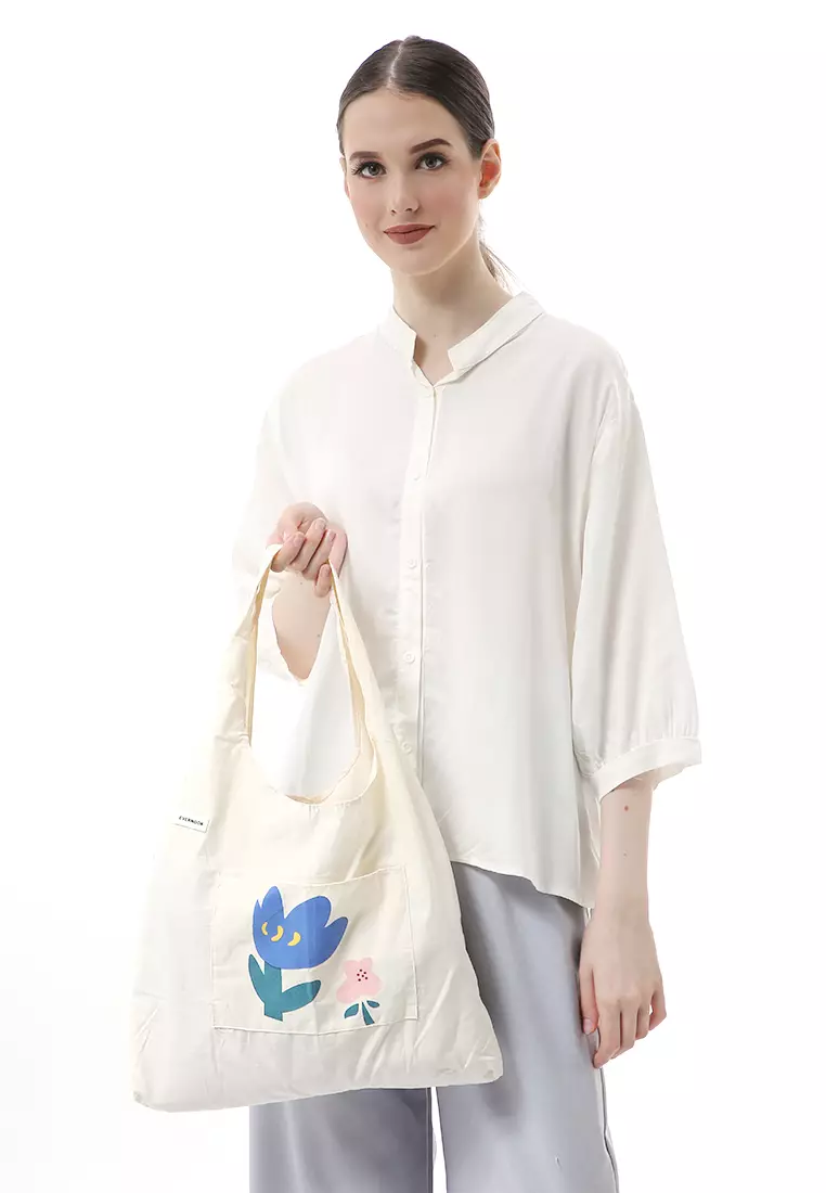 Jesika ToteBag Motif Grafik Made of High Quality Material - Bunga Biru