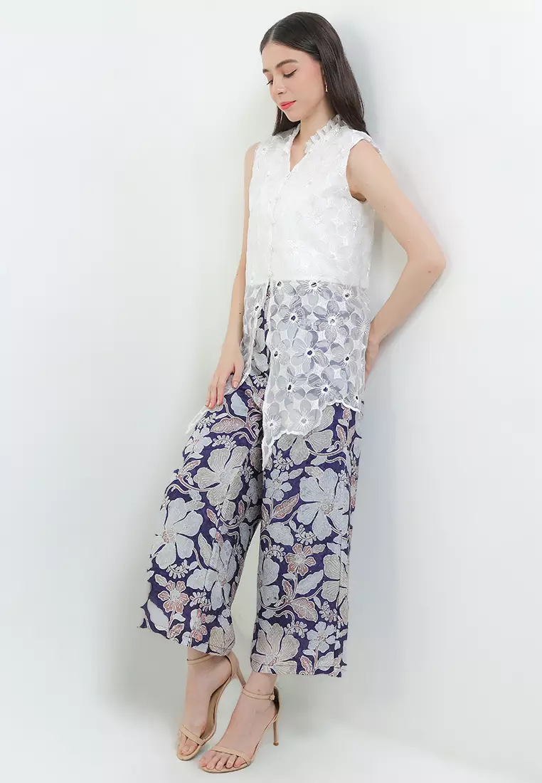 Sleeveless Inner Top Atasan Wanita Arumi Merona Spesial JFW Collection Arumi Putih Berfuring [Tanpa Setelan]