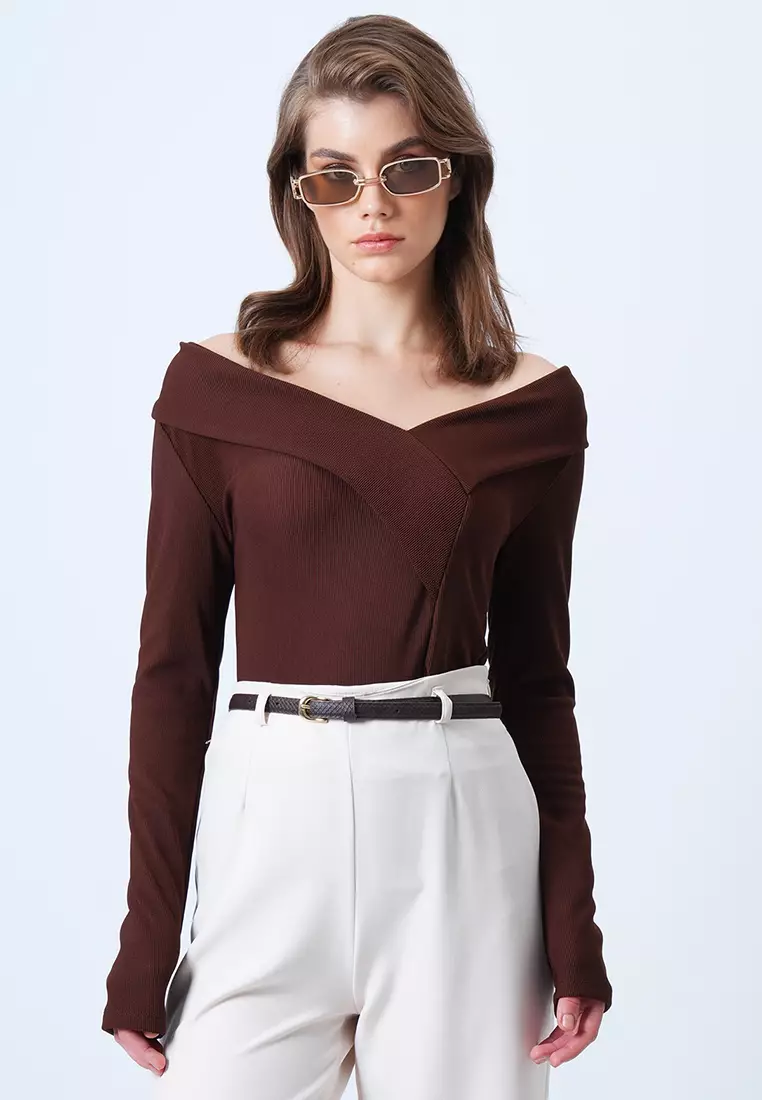 Wide Collar Blouse