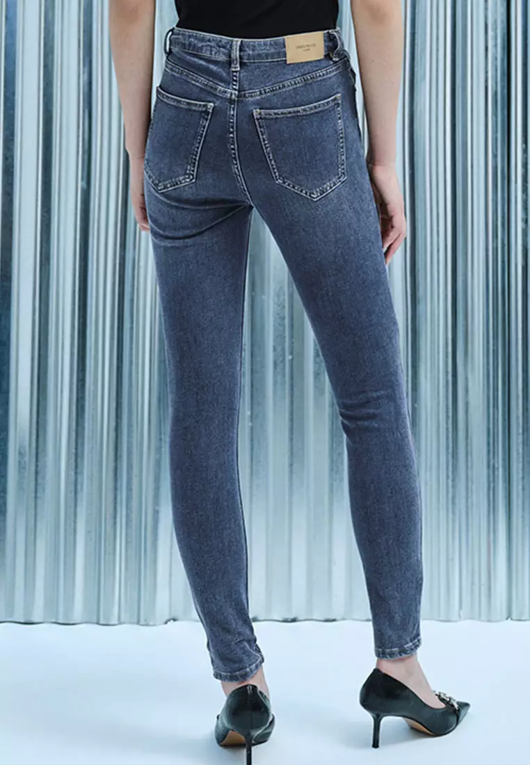 Buy womens jeans new arrivals online