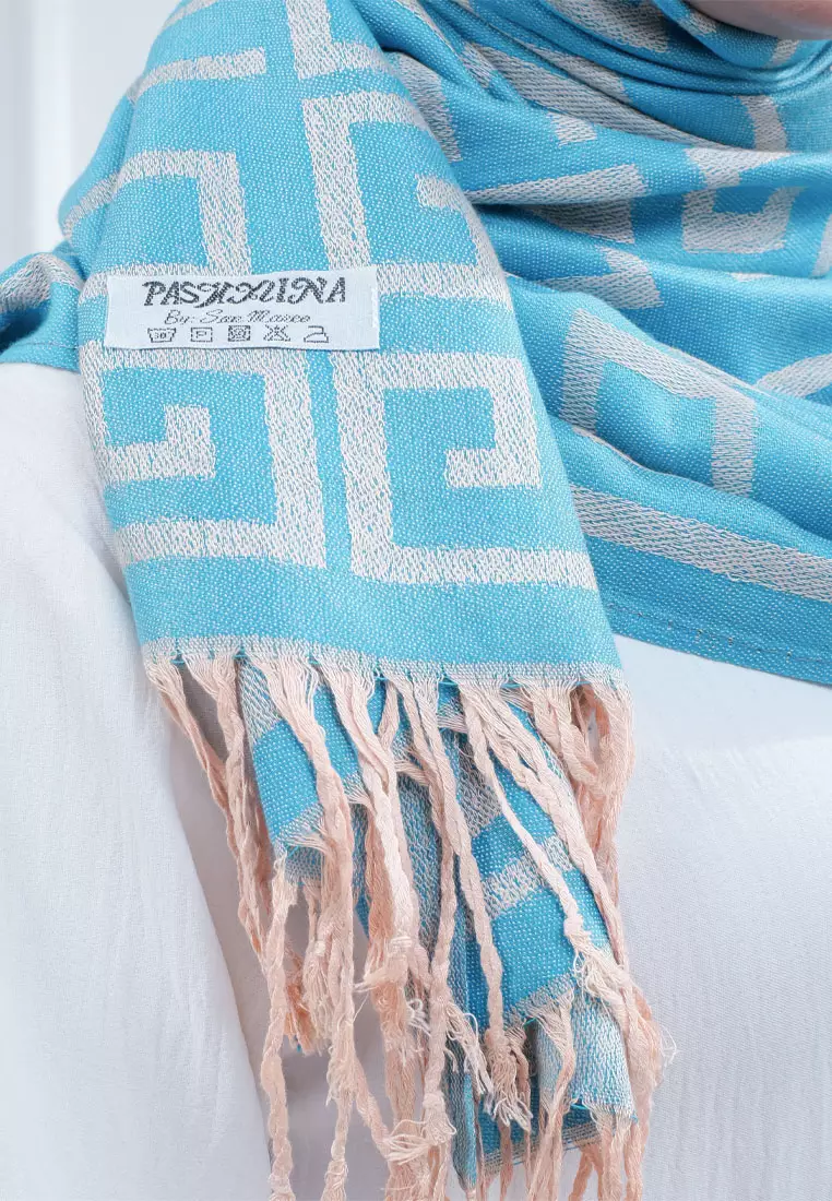 Hijab Pashmina Wanita Reversible Viscose Geometric Maze Pattern Pashmina Shawl Syal Wanita Ocean Breeze Blue