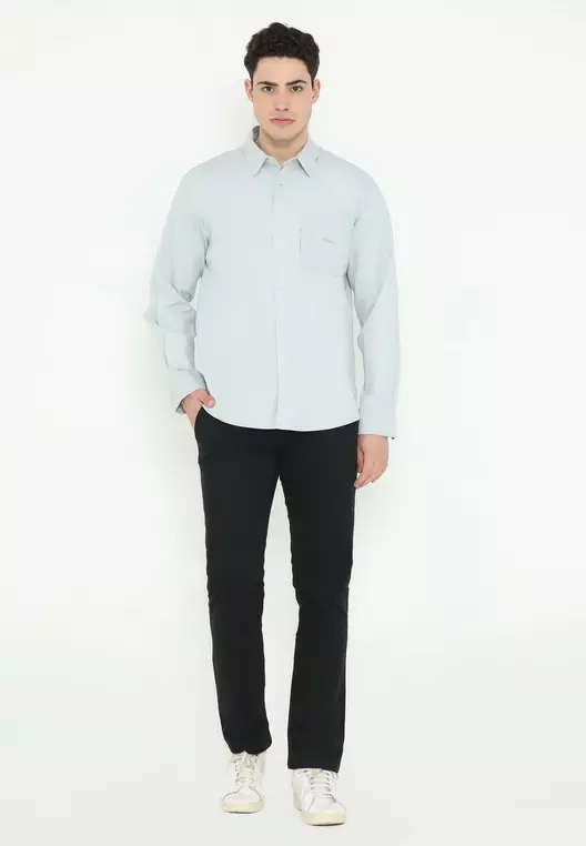 POLICE Kemeja Polos Basic Regular Fit Lengan Panjang Pria
