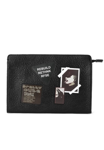 Lara black Personalized Graffiti Badge One-Shoulder Crossbody Bag 376B3AC2FD540FGS_1
