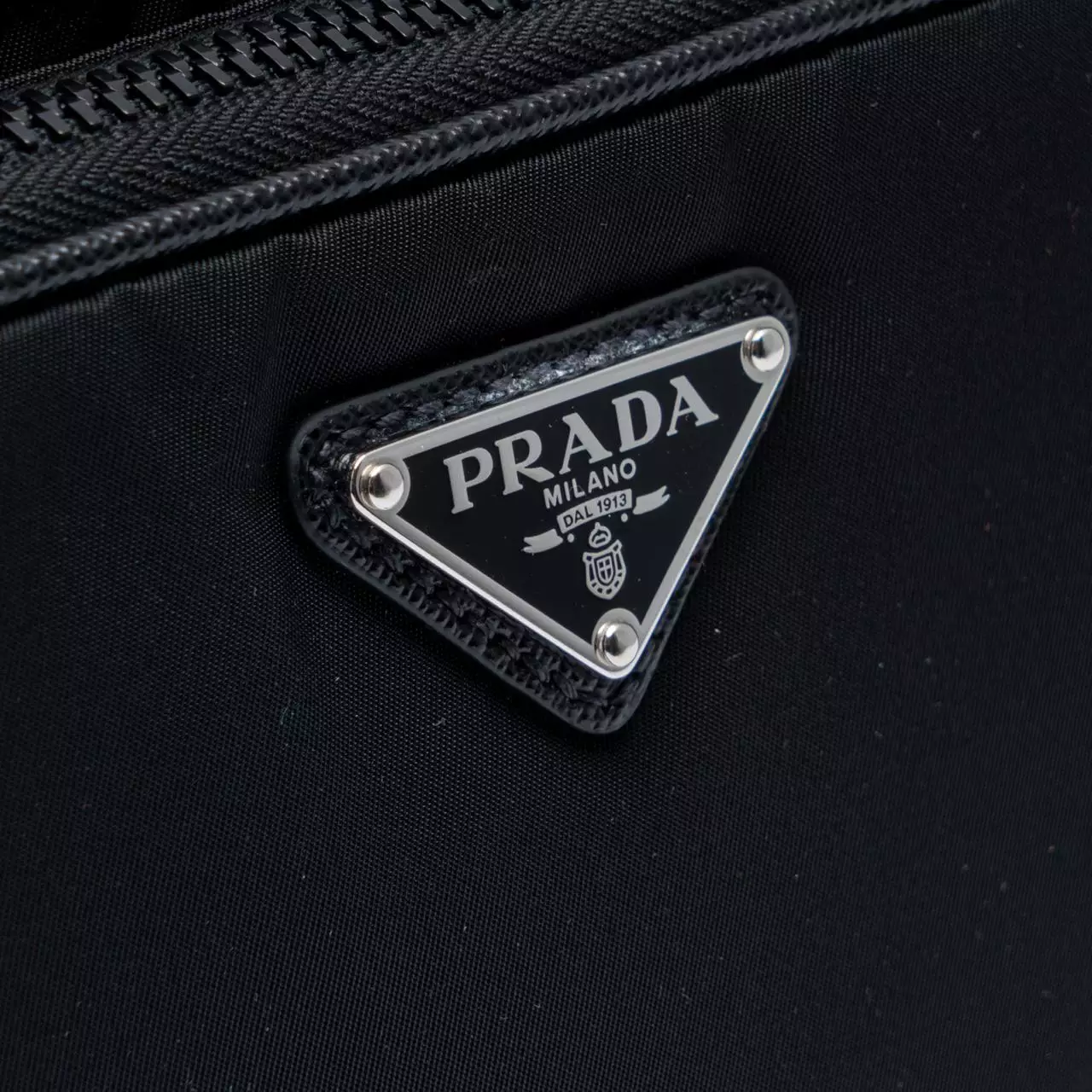 PRADA ナイロンキャンバス ベルト LOGO LOOP UTILITY PRADA ナイロンキャンバス ベルト LOGO LOOP UTILITY - メルカリ