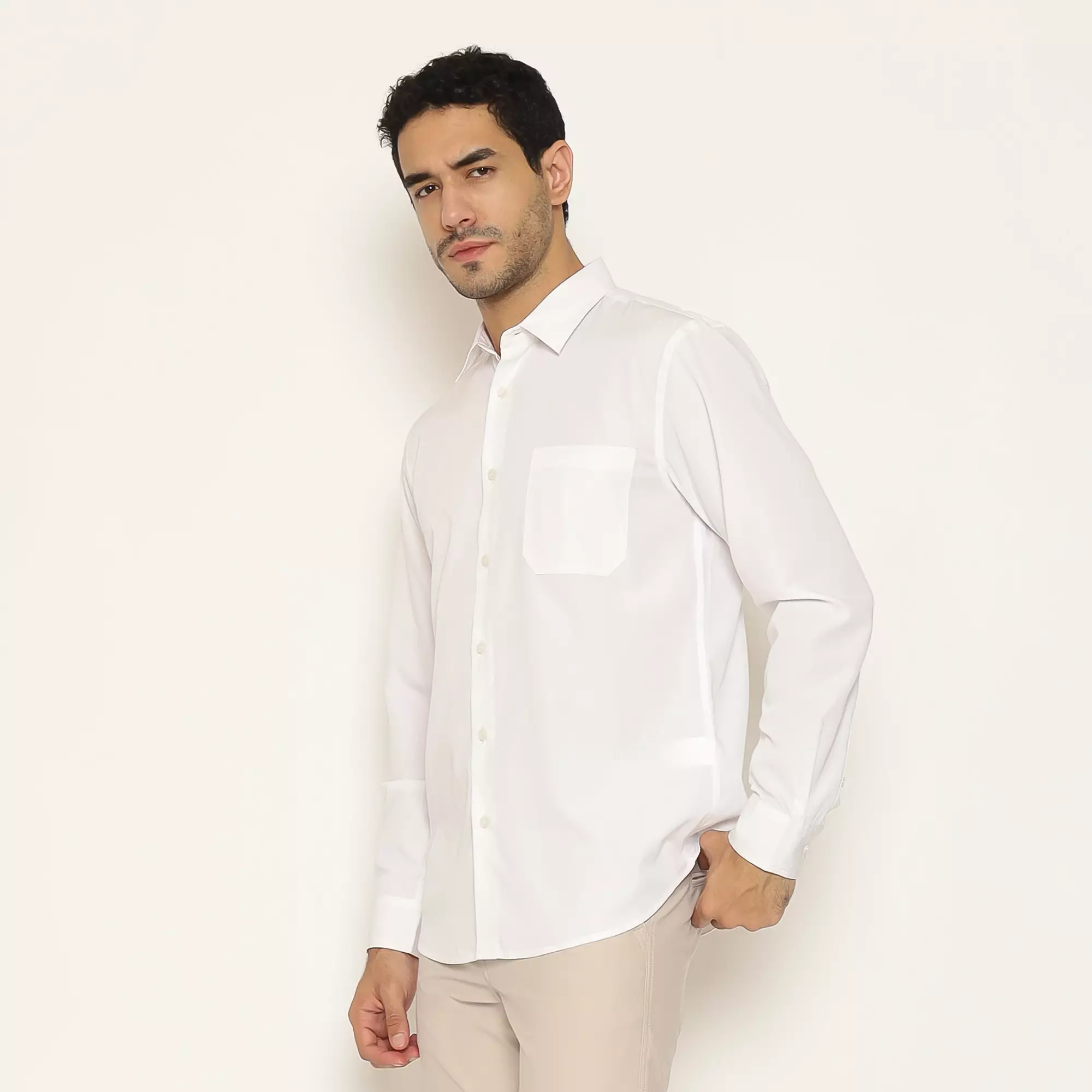 AMK Kemeja Basic Pria Lengan Panjang SHS GINJIRO L/S White