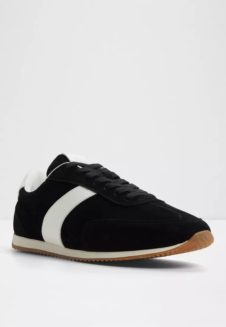 Nathaniel Low-Top Sneakers