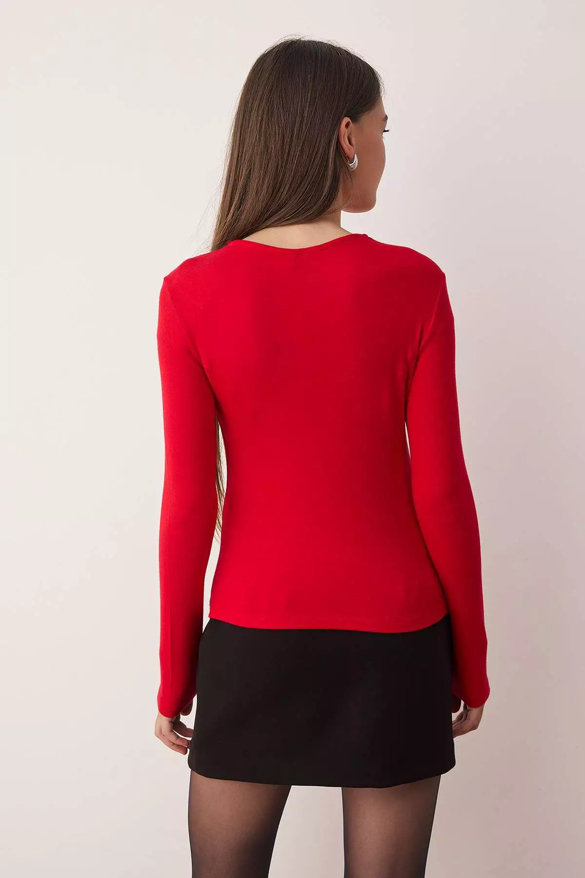 Red Cut Out Detailed Body-Smoothing Soft Touch Flexible Knitted Blouse Twoaw26Bz00126