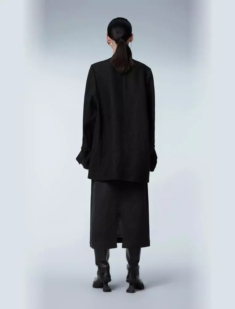 百搭宽松中长款西服