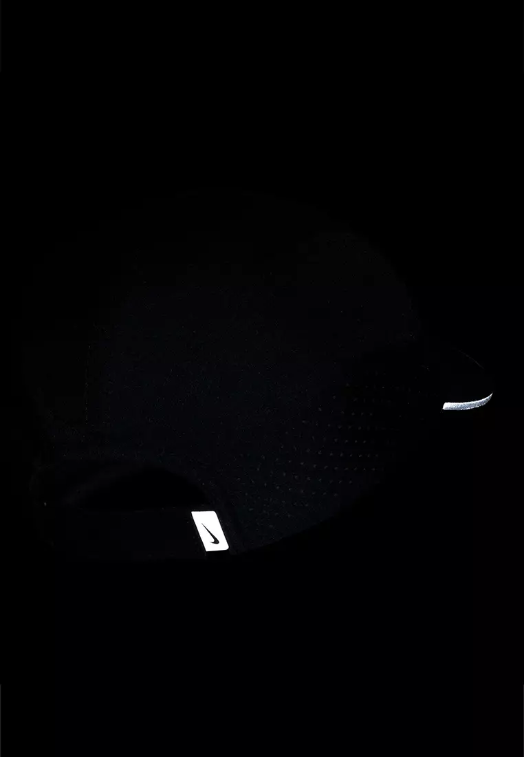 Dri-FIT ADV Fly Unstructured Reflective Design Cap