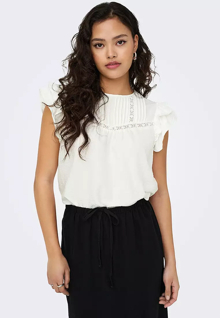 Sleeveless Woven Lace Top