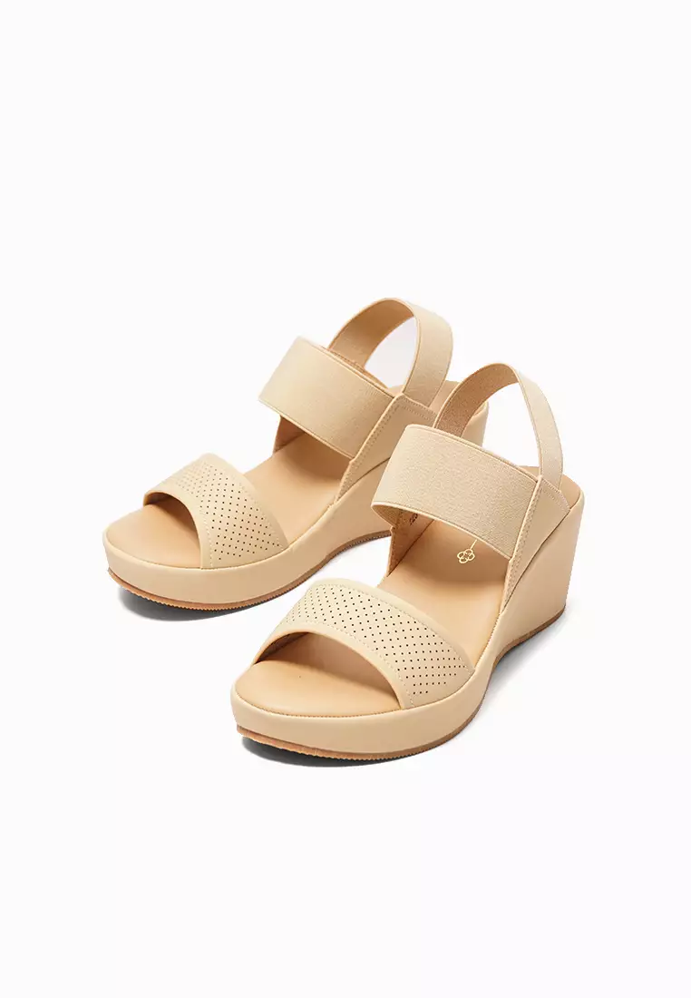 Cln wedge online sandals