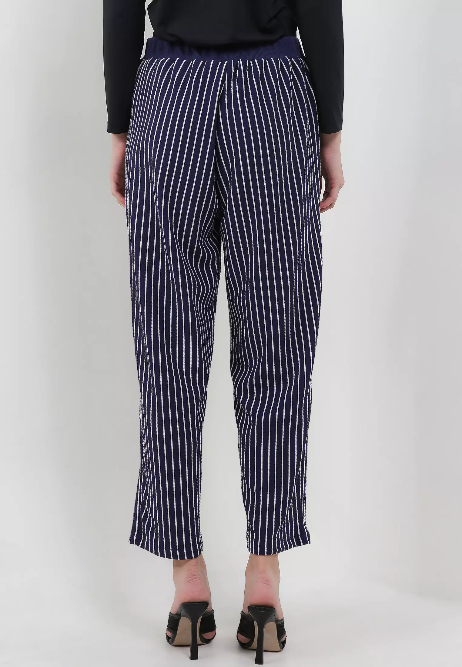 MFMW Argaxella Celana Panjang Navy Motif Salur