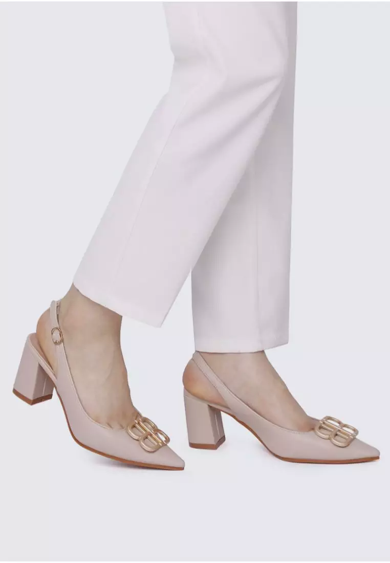 Betsy Comfy Heels  In Almond