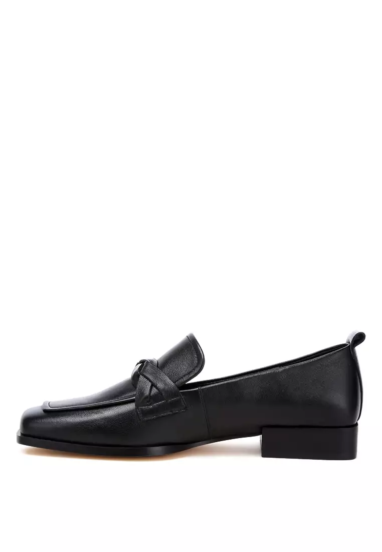 Sepatu Jalinan Kulit Imitasi Lembut Hitam