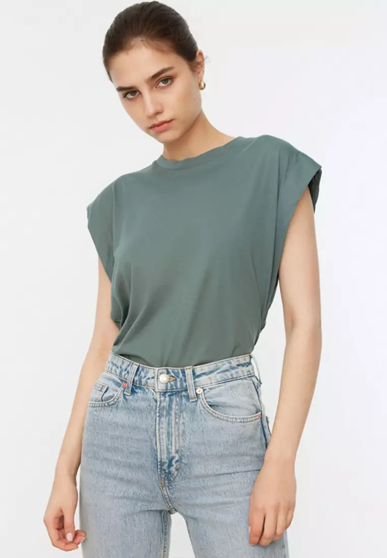 Padded Basic T-Shirt