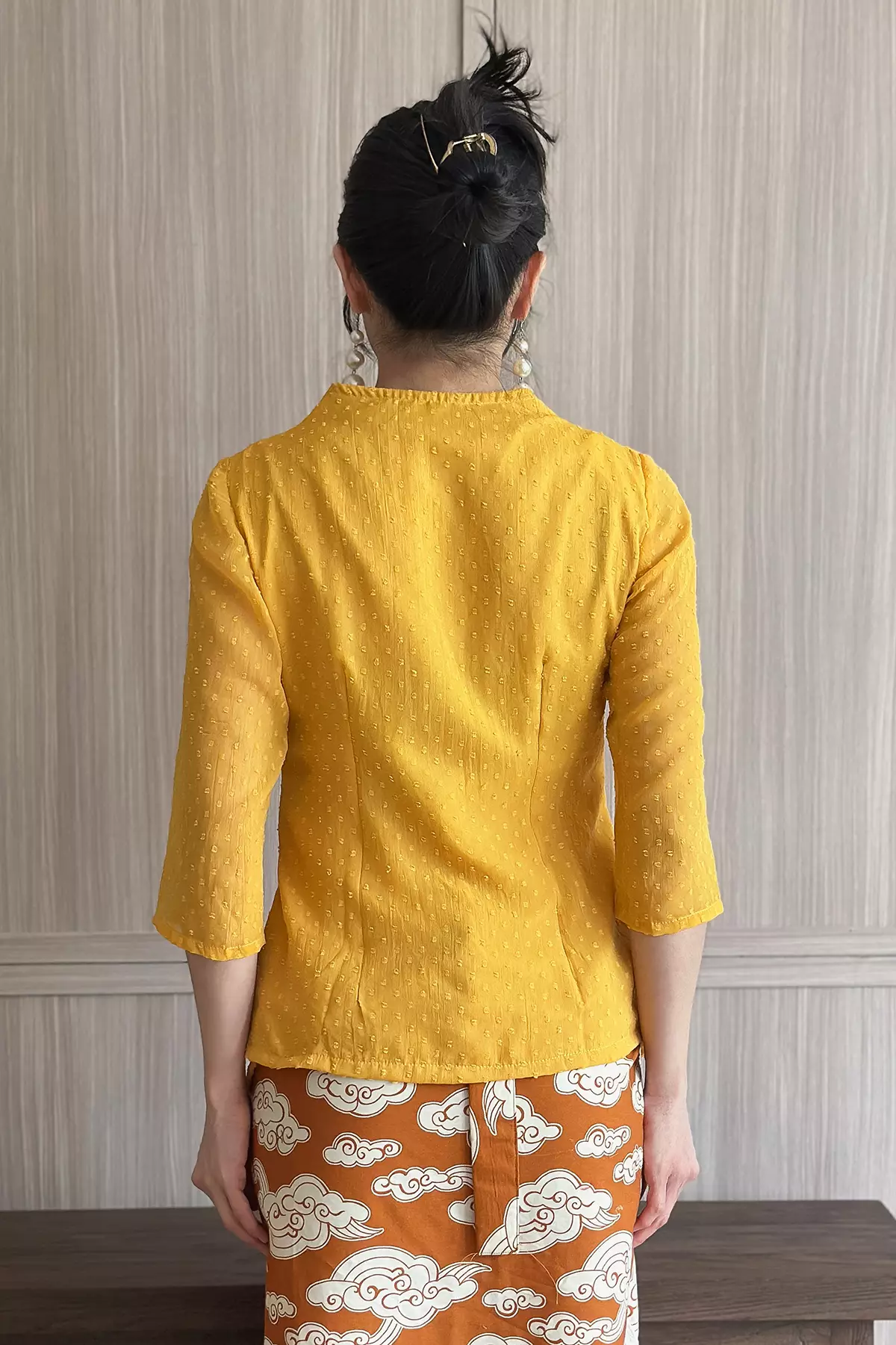 Jeng Dipha Rubiah Kunyit Kebaya Janggan