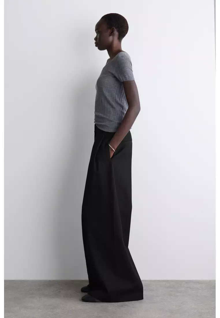 RELAXED WOOL-BLEND WIDE-LEG TROUSERS