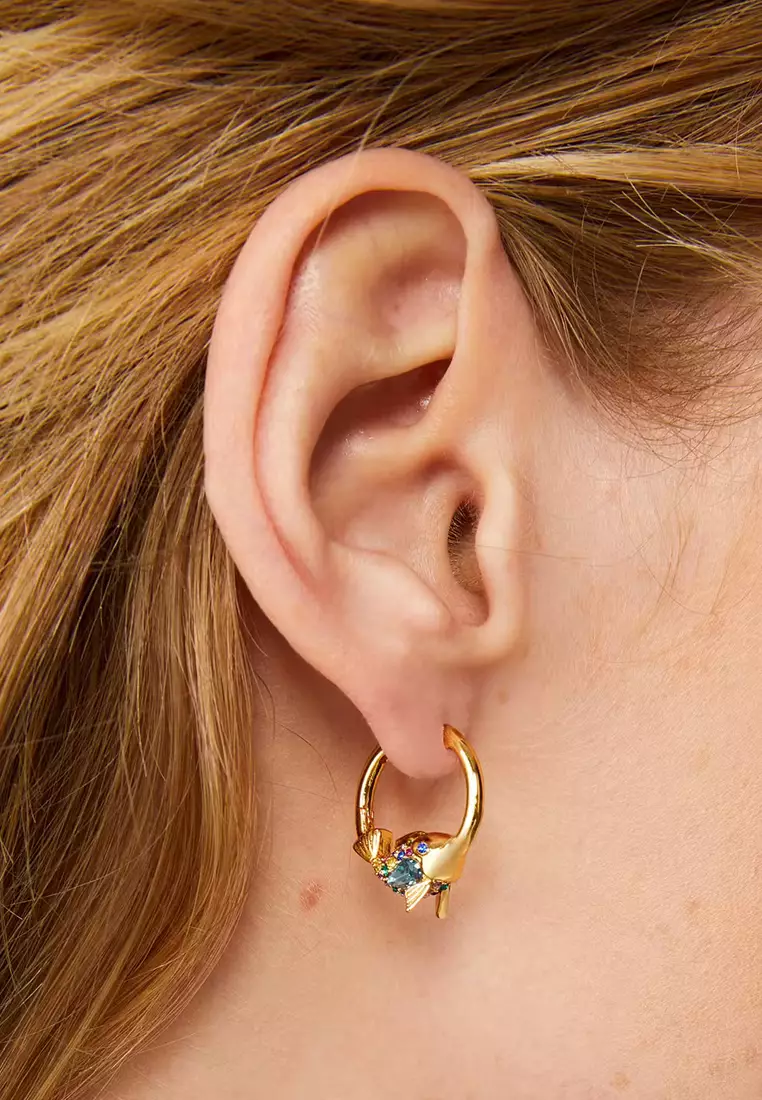 What A Catch Fish Huggies Earrings in Blue Multi KH246