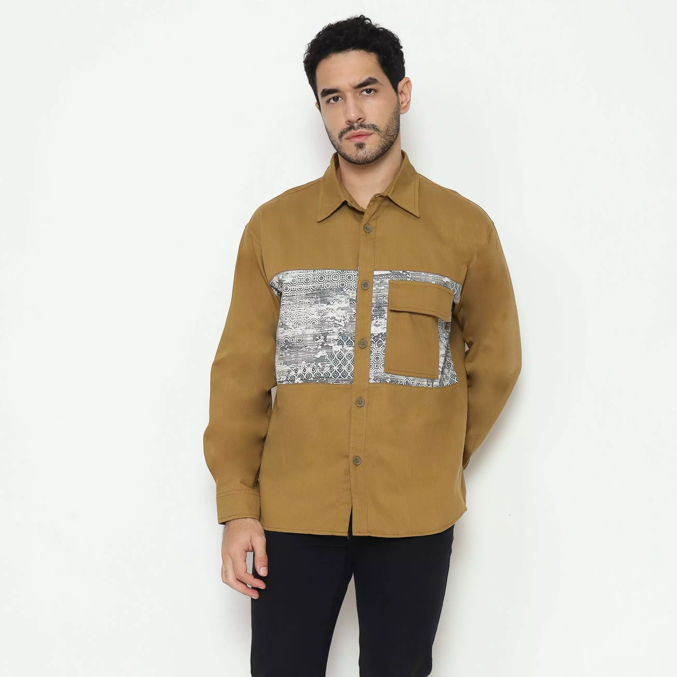AMK Kemeja Pria Lengan Panjang SHP Lionel L/S Camel