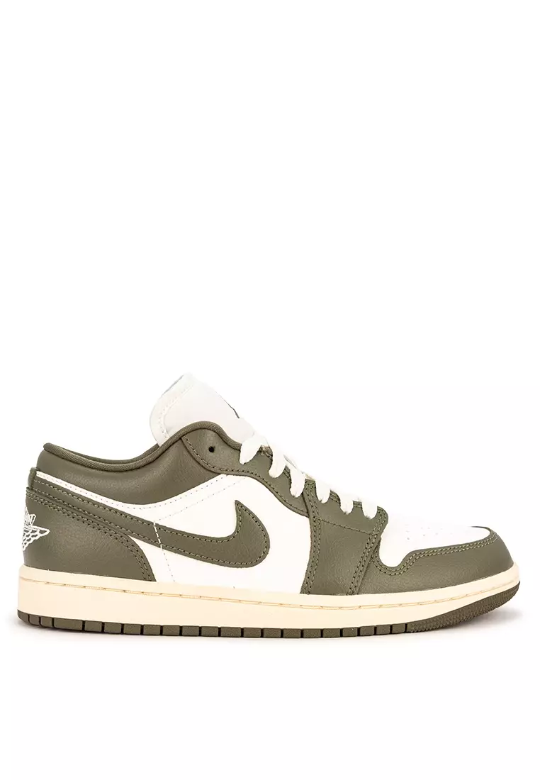 Air Jordan 1 Low Shoes