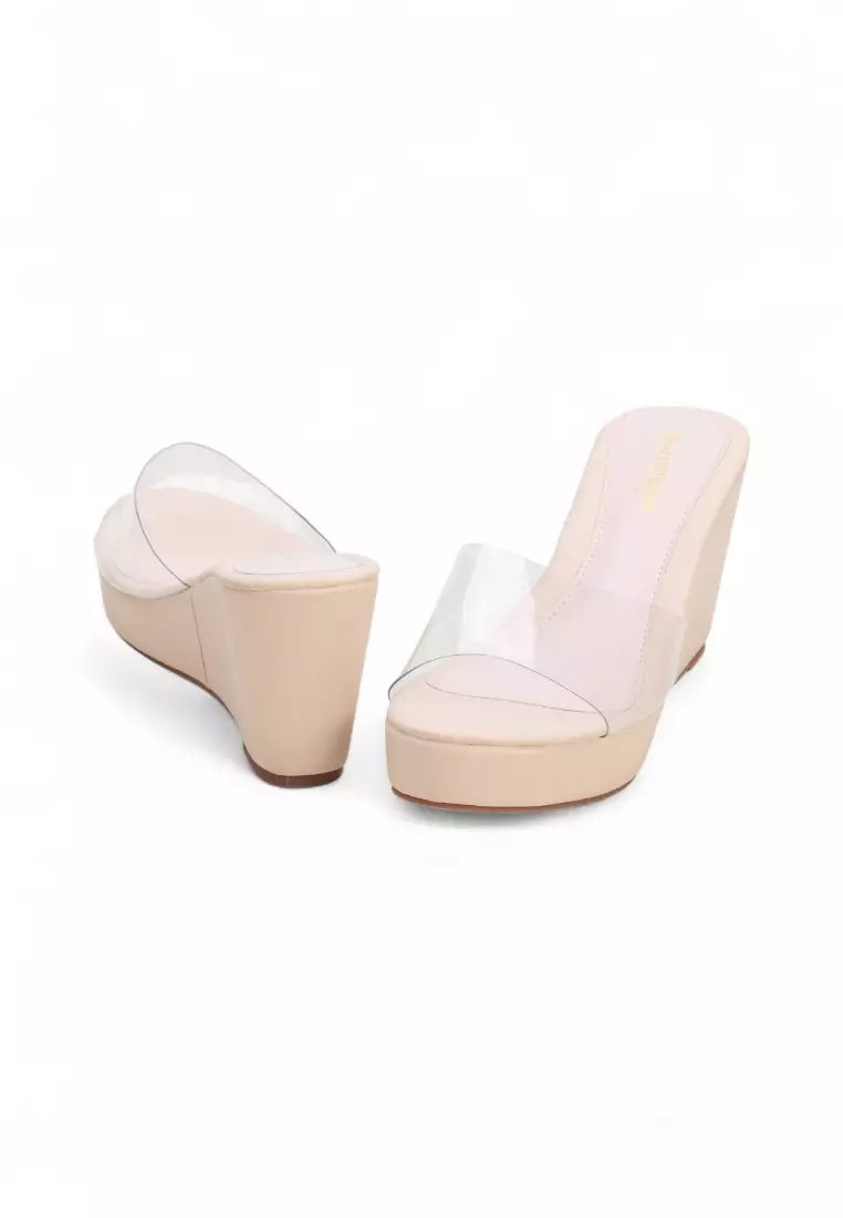Ladies Slip on Wedges Transparent 02092 in Apricot