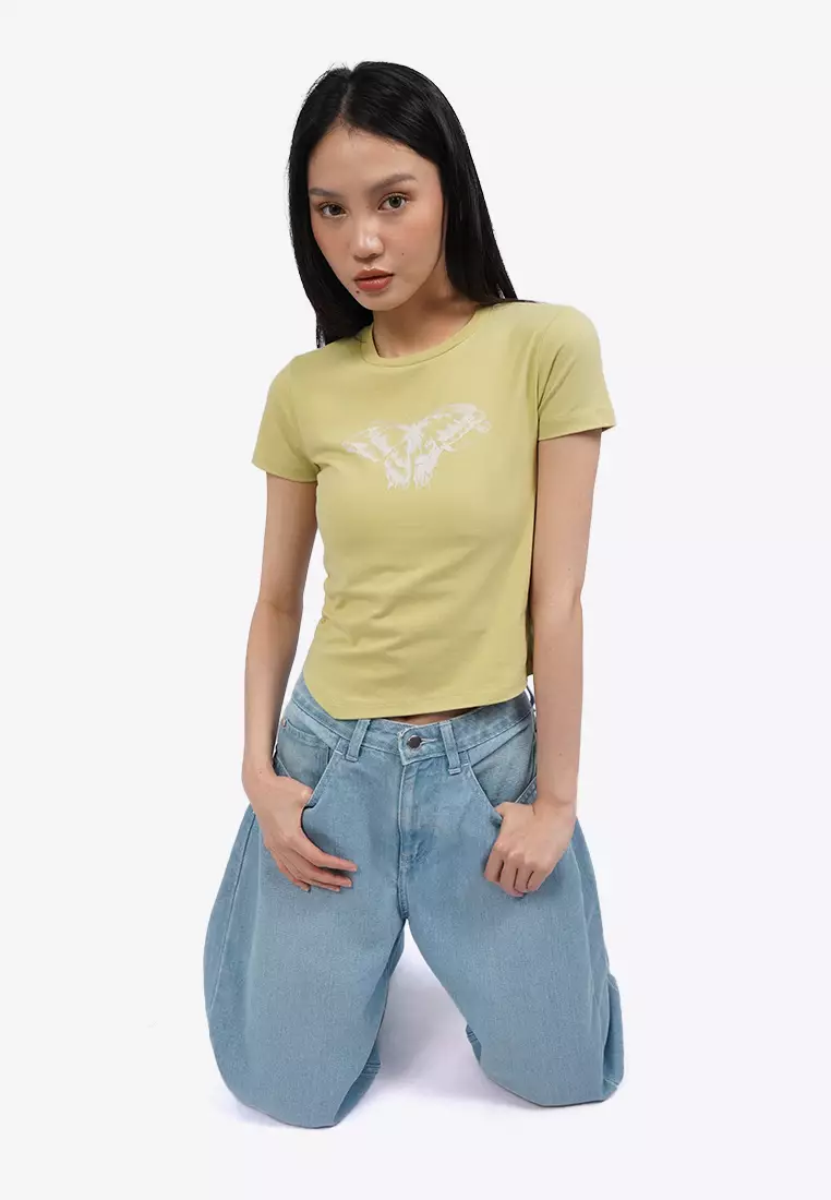 Graphic T-Shirt with Asymmetric Hem