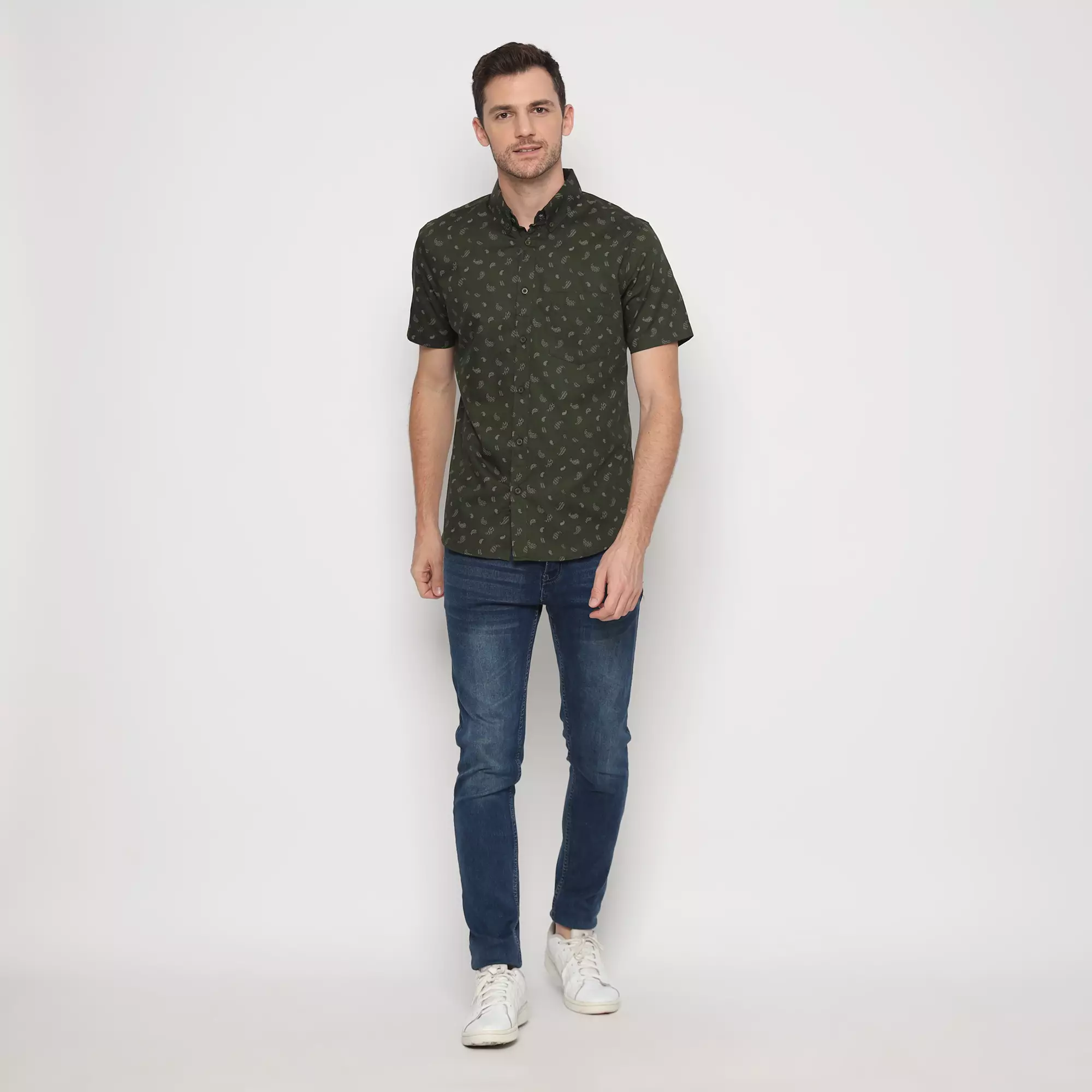 Platini Kemeja Motif Pria Lengan Pendek Katun Hijau Army 132239