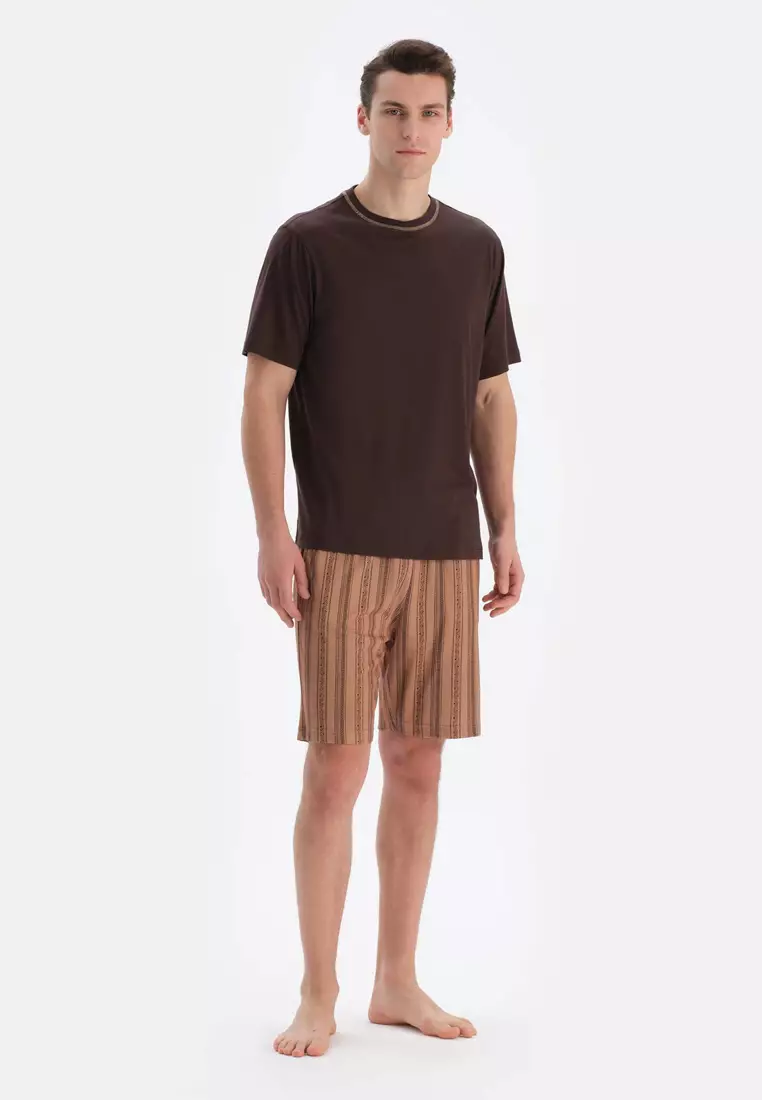 Dark Brown T-Shirt & Shorts Knitwear Set, Crew Neck, Regular, Short Leg, Short Sleeve Sleepwear for Men