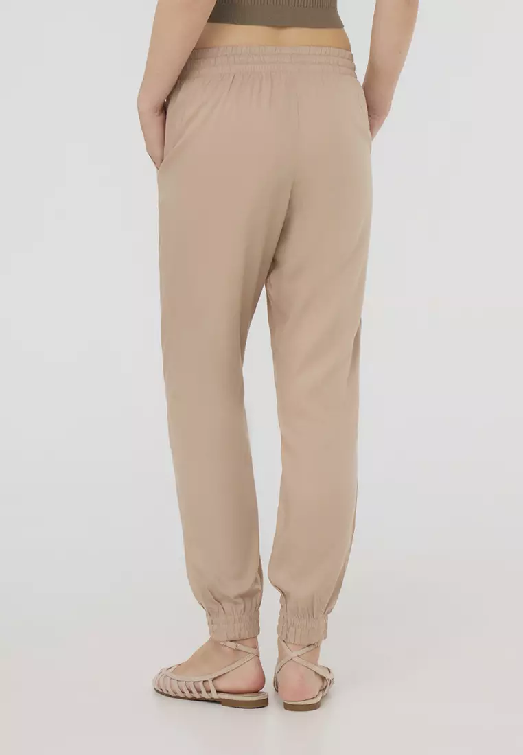 Woman Long Pants