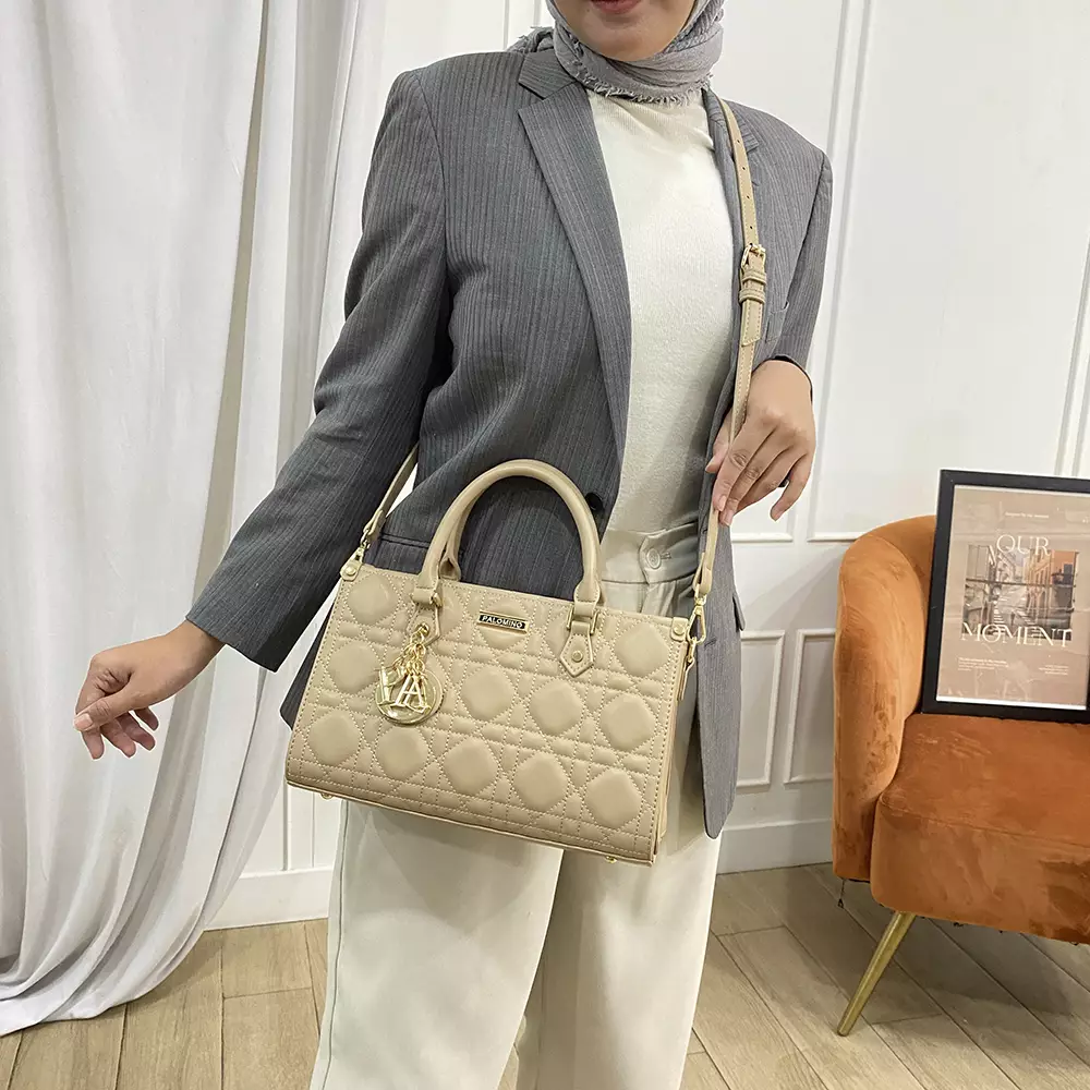 Palomino Marlon Handbag Warna Khaki