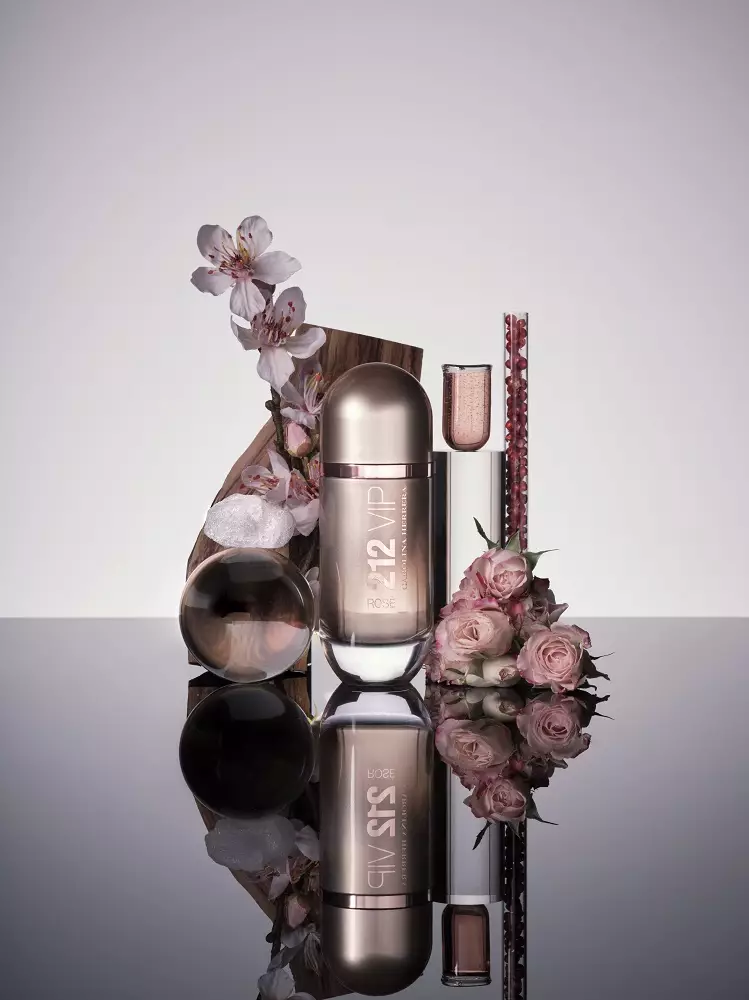 Carolina Herrera 212 VIP Rosé Eau de Parfum 80ml
