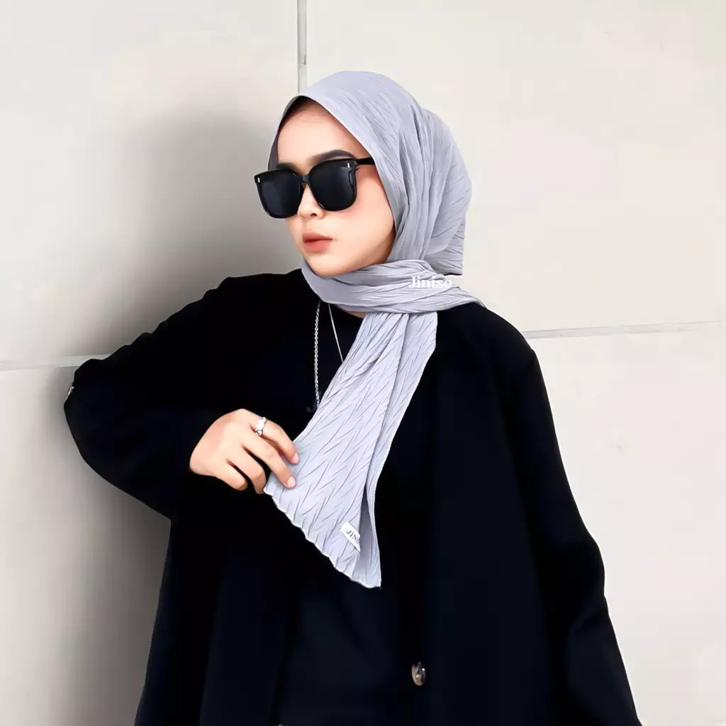 AURA Active Hijab Pashmina Flowy Plisket Breeze