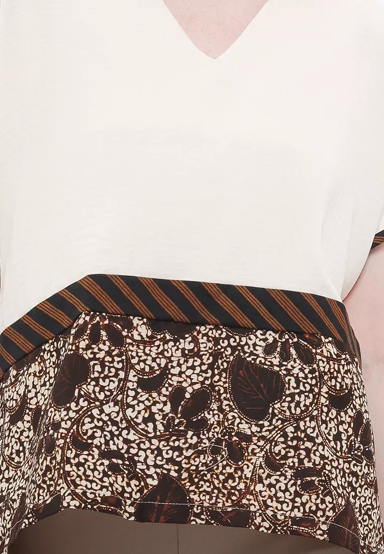 Alea Lurik Top Blouse Lengan Pendek