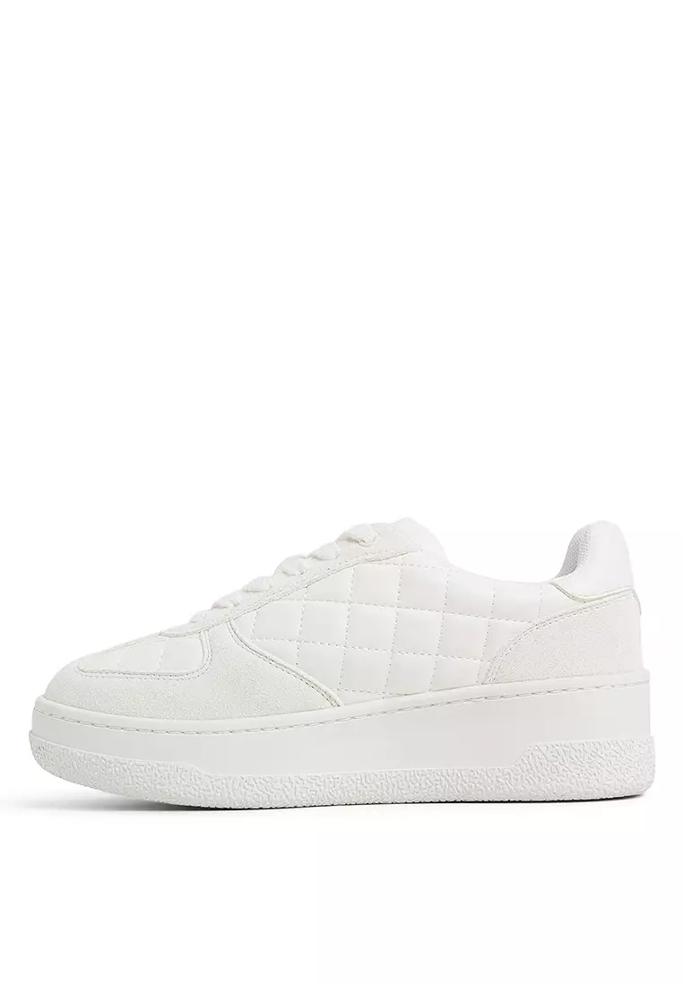 Deevale Sneakers