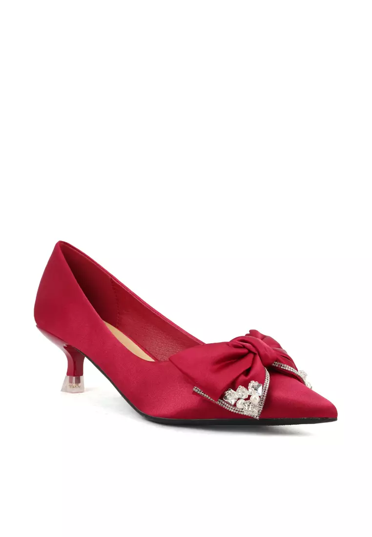 Red satin hot sale kitten heels