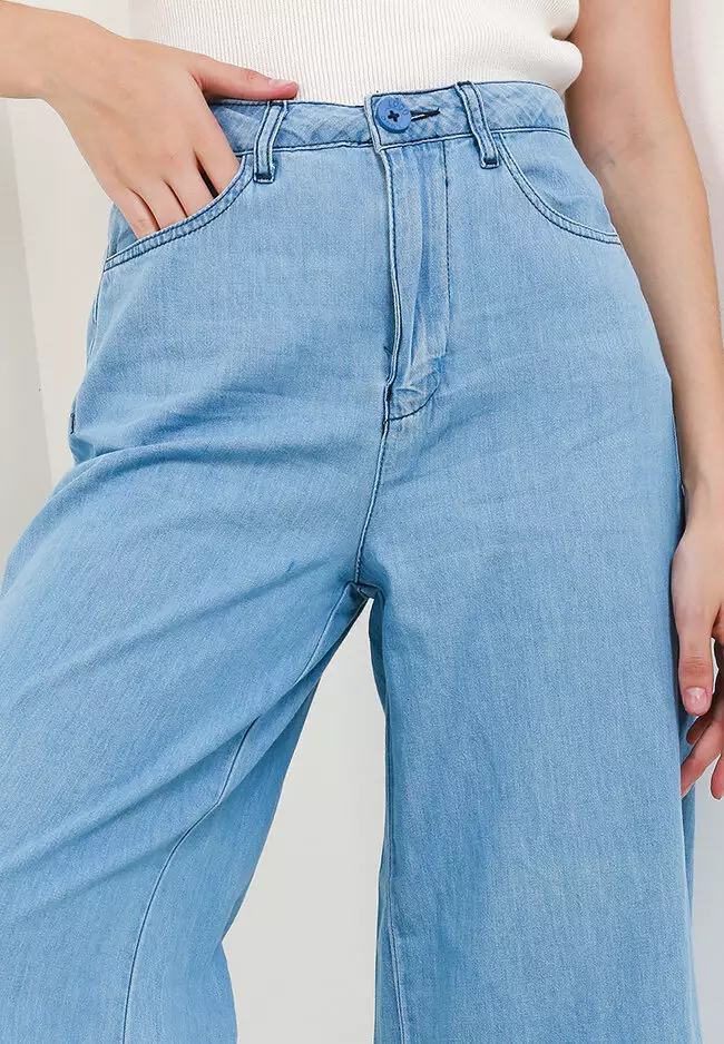 Celana Jeans Wanita Celline Light Blue