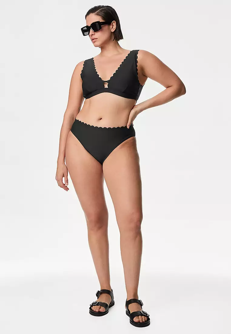 Neoprene Padded Scallop Plunge Bikini Top