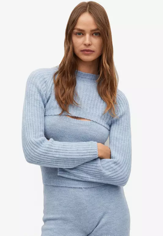 Knitted Cropped Sweater