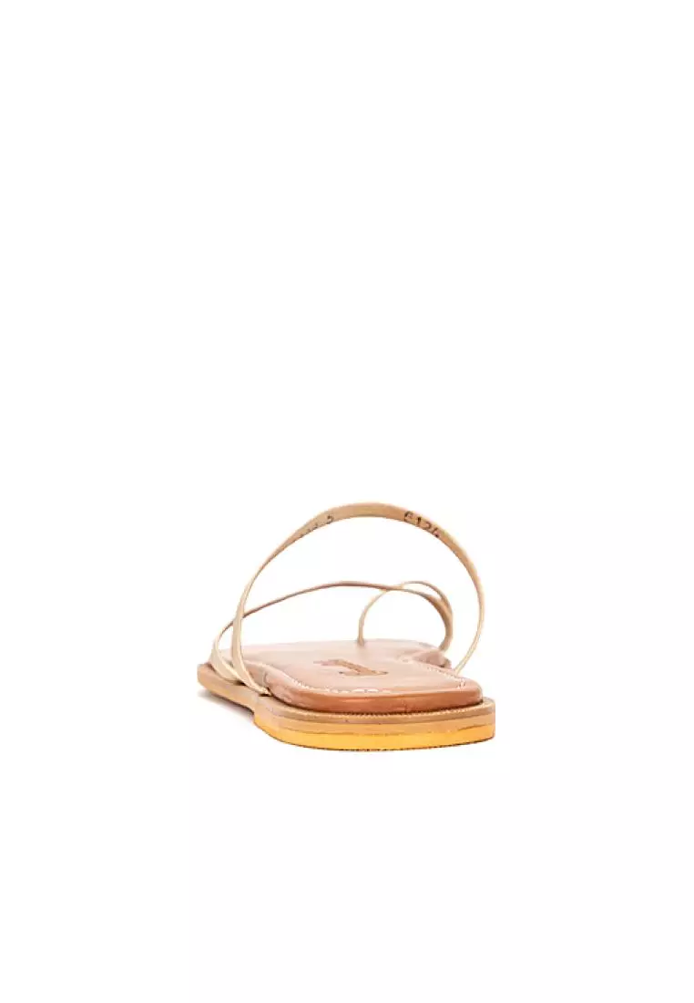 Toe Ring Strappy Flat Sandals