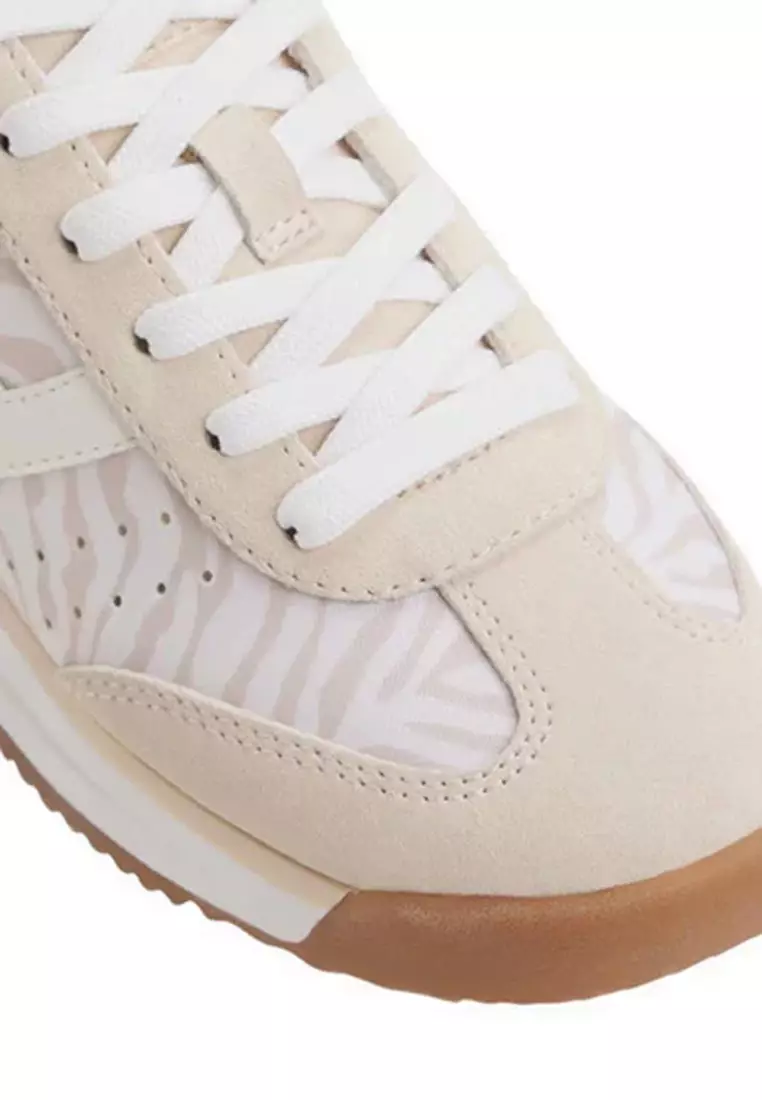 Stepcount Sneakers
