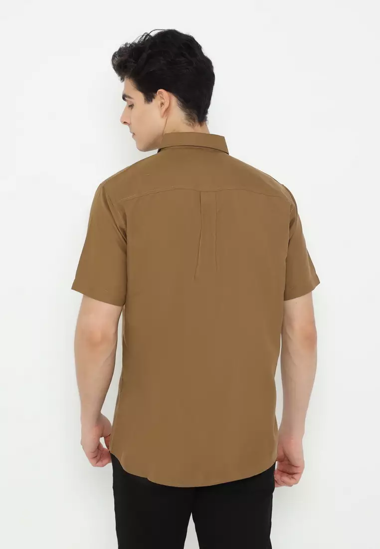 POLICE Kemeja Polos Basic Cotton Soft Regular Fit Lengan Pendek Pria