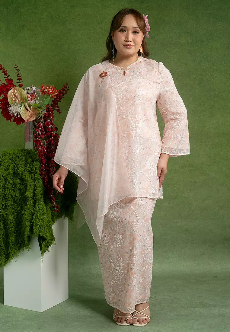 Aneesa Plus size Kurung with Shawl