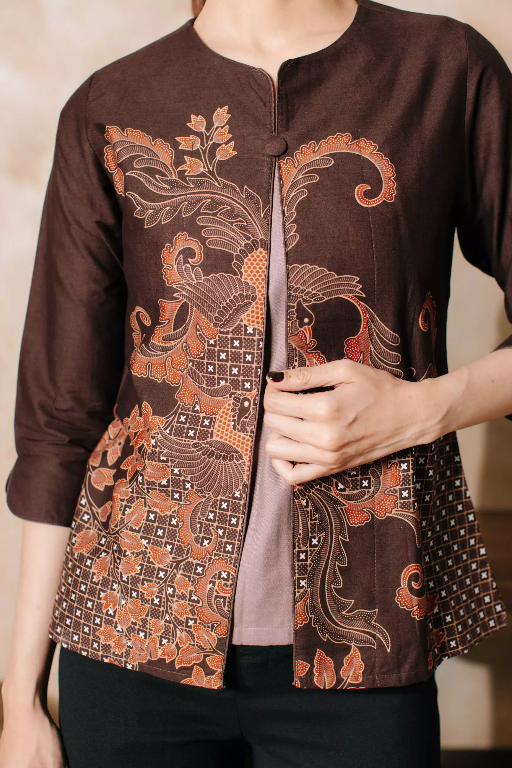 Kavindra Mahogany Brown Blouse Batik Wanita Katun Combo