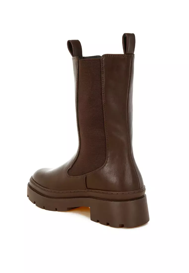 Elasticated Gussets Lug Sole Boots in Brown