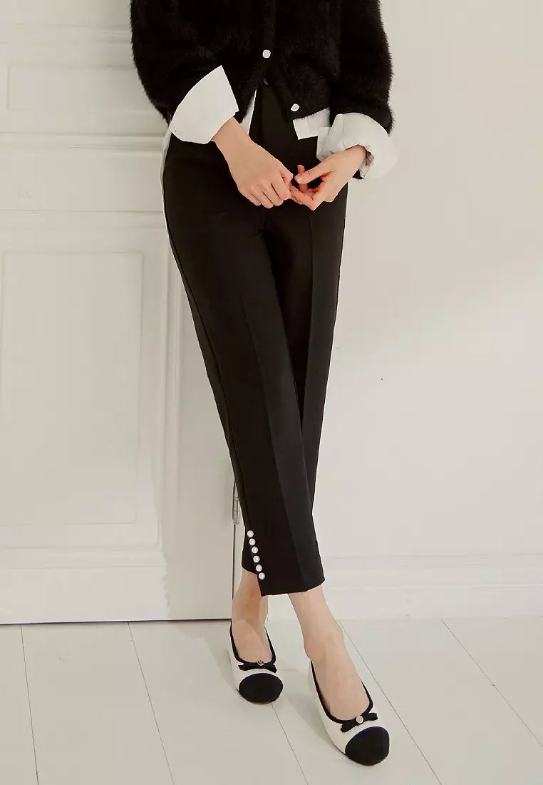 純色燙印線珍珠飾窄管八分褲《BA7365》