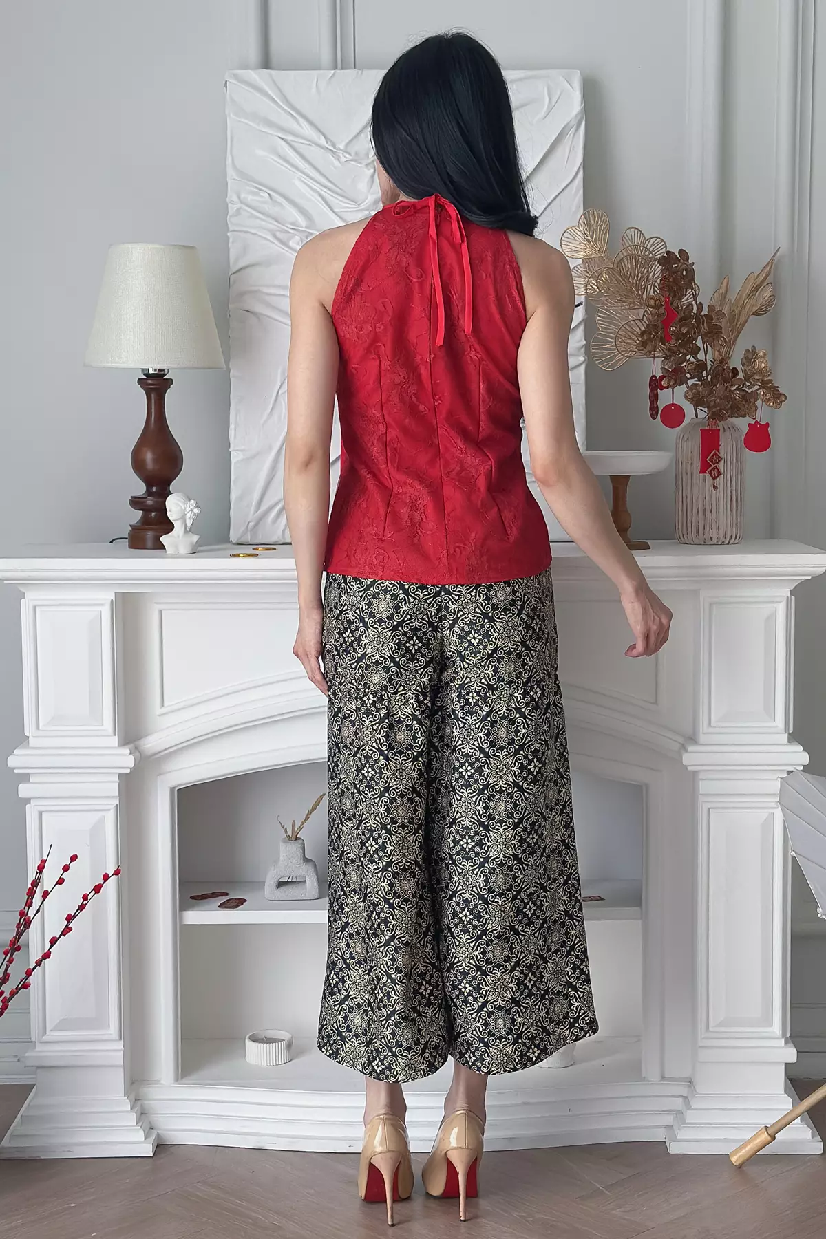 Nadinee Merah Qipao Blouse