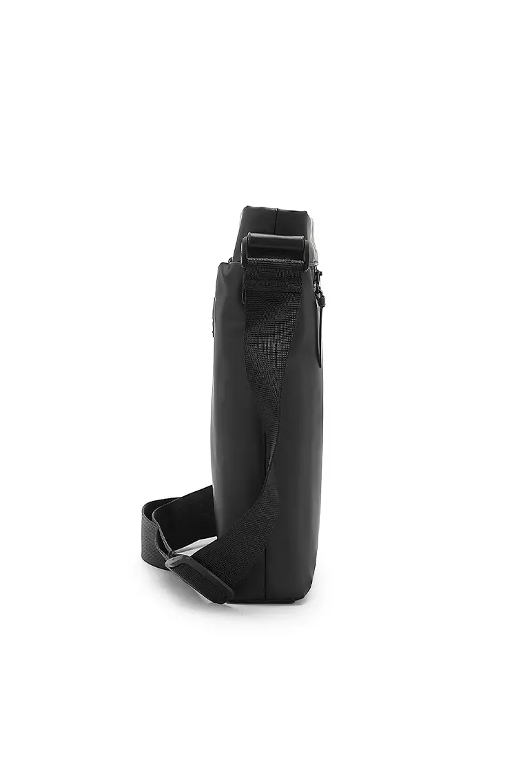 Men's Sling Bag / Crossbody Bag (Tas Selempang Pria) - Hitam