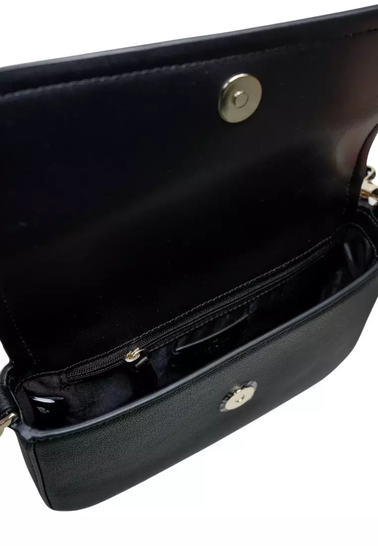 Rosie Flap Crossbody Black