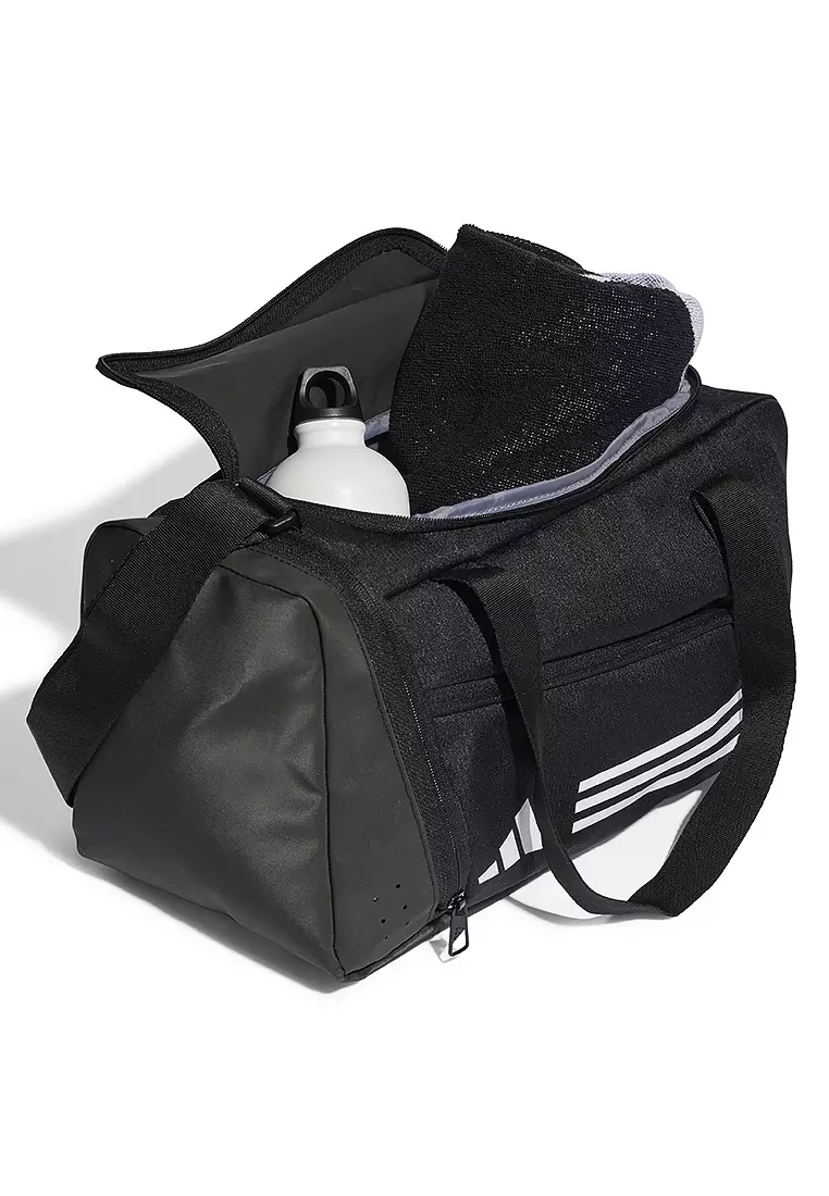 essentials 3-stripes duffel Bag
