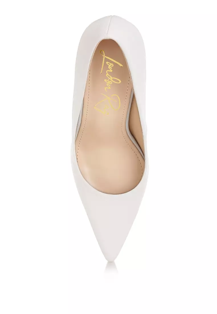 Pointy Toe Pumps in White